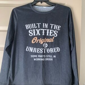 Novelty long sleeve T shirt-Large